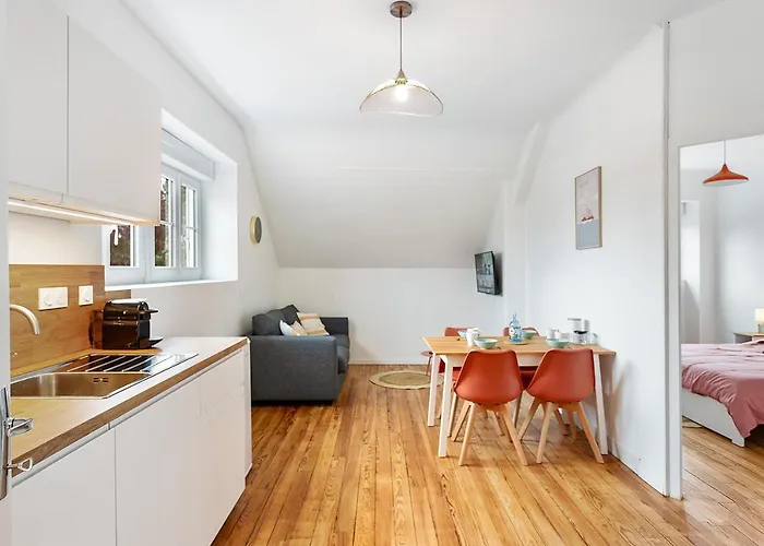 L'escale De La Baie ! * Pontorson